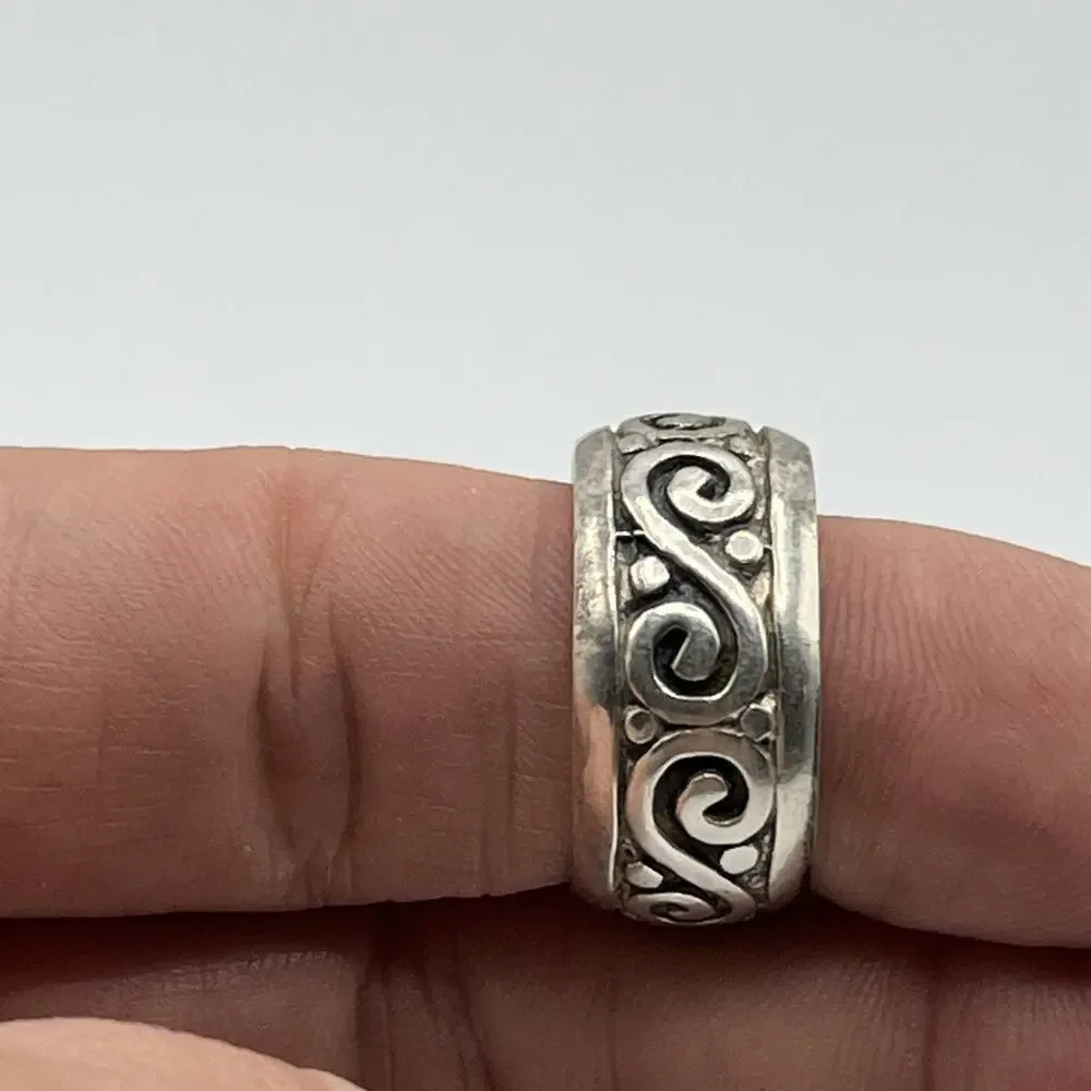 Sterling Silver 925 Scroll Eternity Band Ring Size 8 Vintage Marked 925 Tested